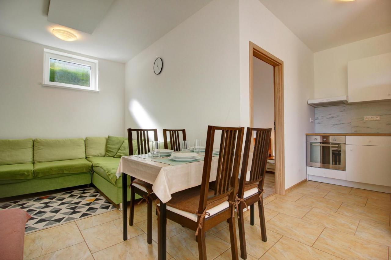 Apartments Novy Zivot 外观 照片